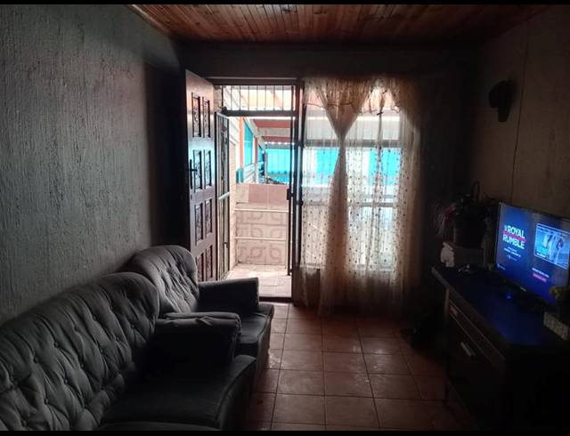 3 BEDROOM HOUSE FOR SALE IN EASTRIDGE